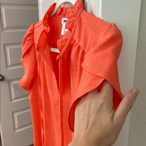 New DKNY Coral Flutter Sleeve Shift Dress Sz 6 - Picture 3 of 10